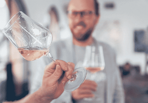 Slankevin – Kan du tabe dig mens du drikker vin?